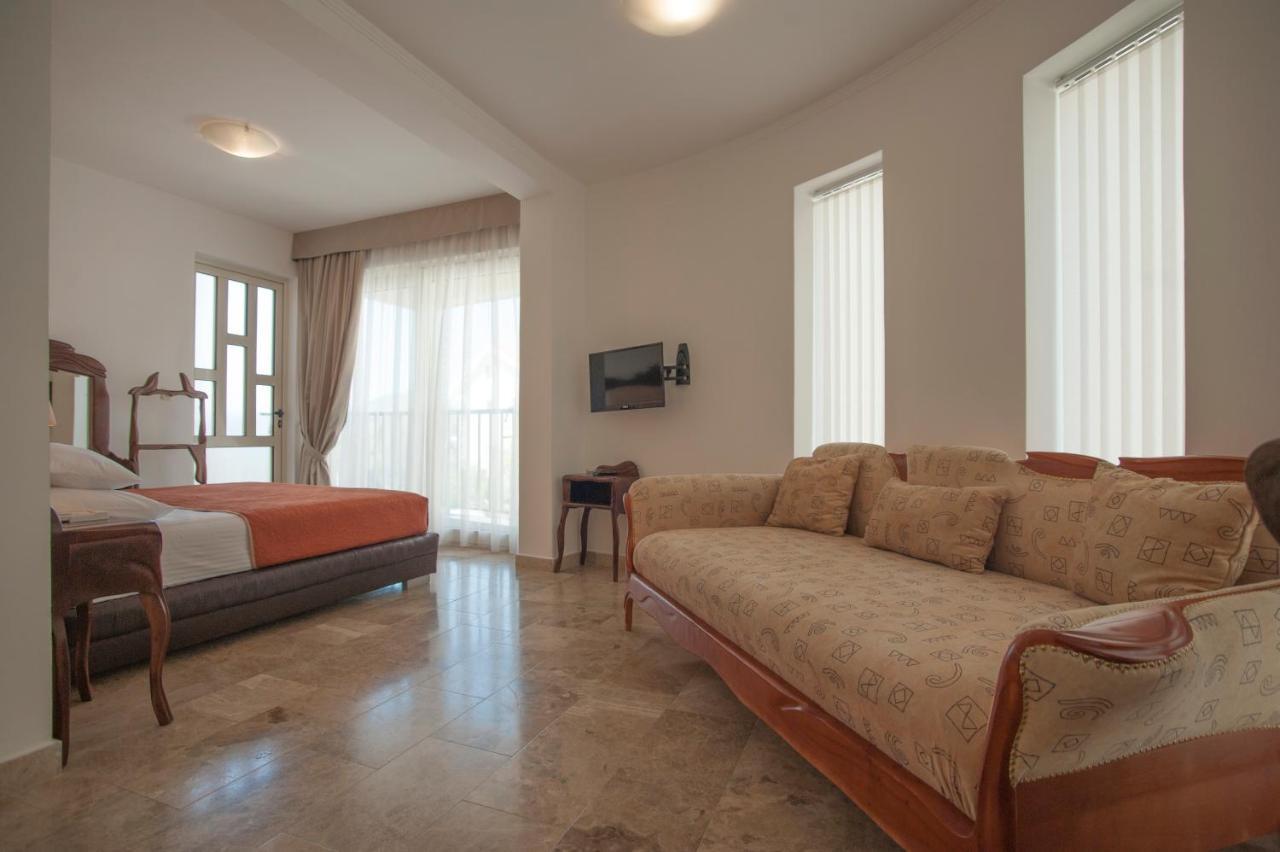 Guest House Pržno Bay Sveti Stefan Extérieur photo